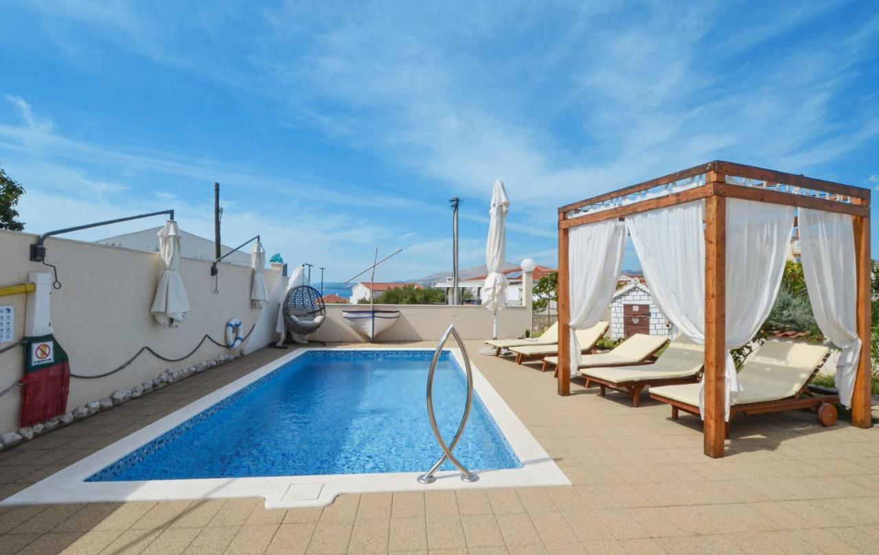 Apartments Santo Trogir - Okrug Gornji Exteriér fotografie
